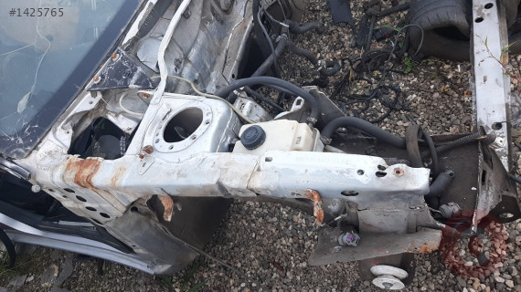 peugeot 306 kesme sağ ön podya