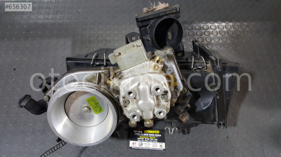 VOLKSWAGEN  GOLF2  4SİLİNDİR BENZİN DAĞITICISI SÖKME