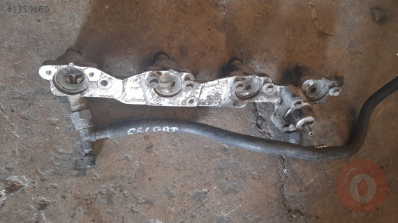 FORD ESCORT ÇIKMA ENJEKTÖR BENZİNLİ