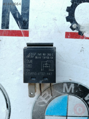 7M0951253C vw audi seat skoda 404 nolu role