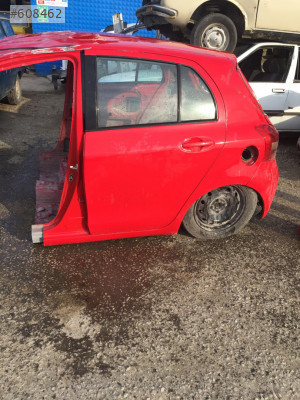 2006 TOYOTA YARİS SOL ARKA KAPI
