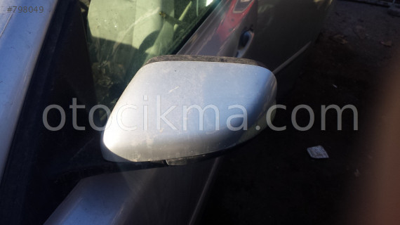 2005 VOLVO V50  ÇIKMA SOL DİKİZ AYNASI MEVCUTTUR.