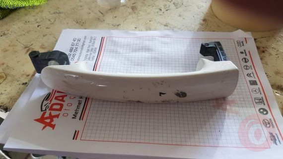 Polo V6 arka kapı kolu çıkma