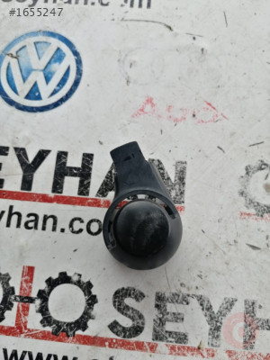 6Q6955435D volkswagen golf 5 bağaj silecek kolu vida kapağı