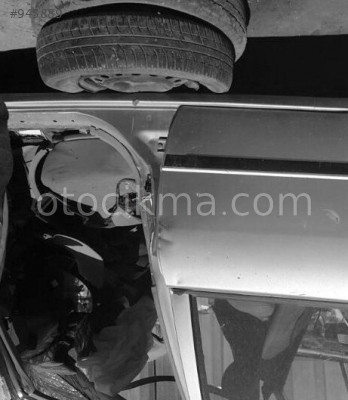 SAĞ MARŞBİYEL ORİJİNAL 2001 COROLLA .