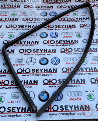 opel zafira 2003 sağ arka kapı cam çerçeve fitili