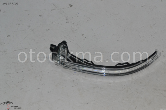 AUDİ A3 SIFIR SOL AYNA SİNYALİ 8WO9491 0 1