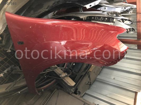 RENAULT CLİO SOL ÇAMURLUK VE ÇIKMA YEDEK PARÇALAR