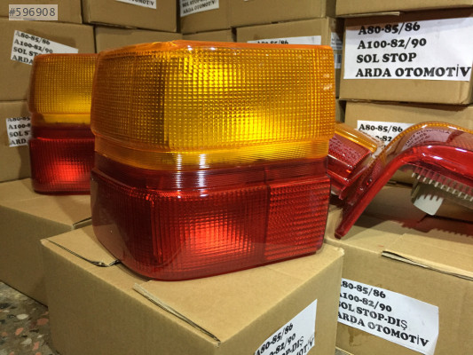 1985-86 AUDI 80 STOP LAMBASI SOL DIŞ