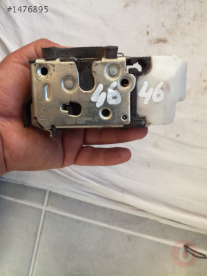 Fiat Doblo sürgülü kapı kilid mekanizması sol.