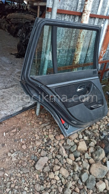 BMW E39 KAPI KİLİTLERİ