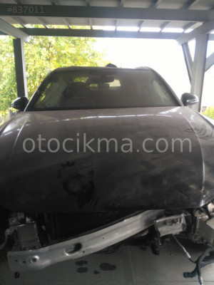 Audi a4 kaput