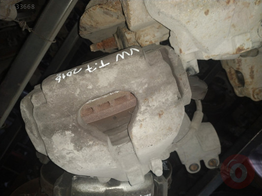 Volkswagen Transporter T.7 sağ aks taşıyıcı