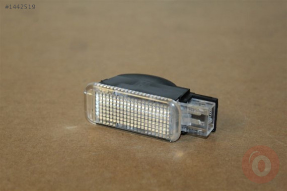 A3 A4 A6 BEETLE BORA GOLF PASSAT TORPİDO LAMBASI 3B0947415B