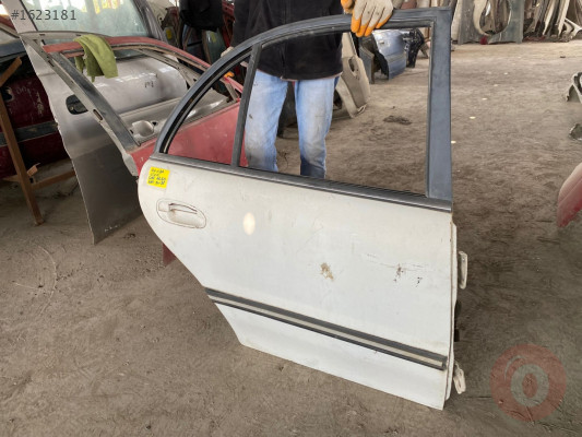 HONDA CİVİC SAĞ ARKA KAPI KİLİDİ 1994-1998 MODEL ORJİNAL