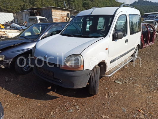 RENAULT KANGOO 1.9 SAĞ SOL ÖN ÇAMURLUK