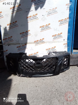 Nissan Navara Ön Tampon Panjuru 2010-2014