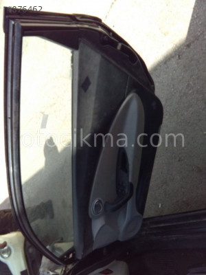 2010 HONDA CR-Z HATASIZ SAĞ KAPI DÖŞEMESİ.
