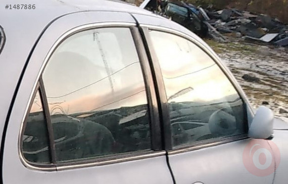 1996 hyundai elantra 1.8 otomatik çıkma sağ takım kapı camı