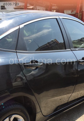 2018 HONDA CIVIC KOMPLE ÇIKMA SAĞ ARKA KAPI.