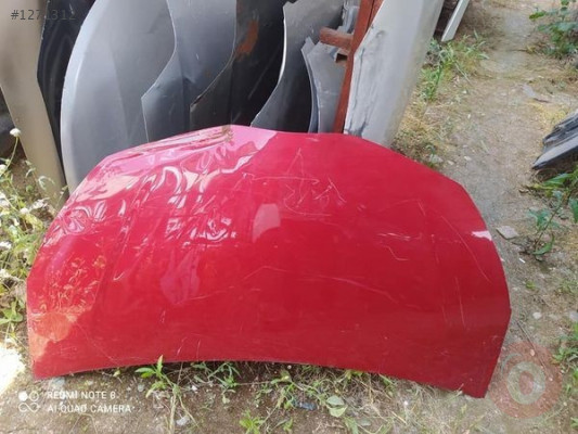 Toyota Yaris 2014 model on motor kaputu çıkma orijinal servi