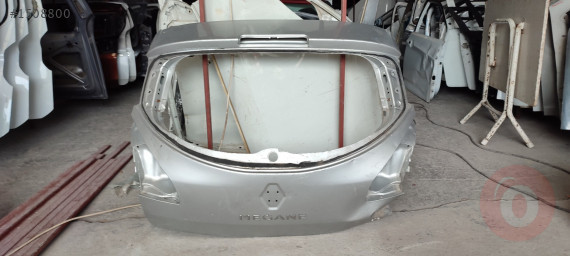 Renault Megane arka bagaj kapısı orjinal cikma