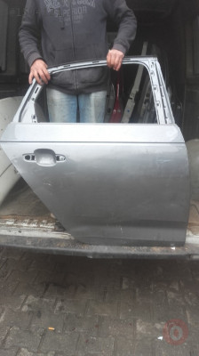 Audi a4 sag arka kapı çıkma parçalar