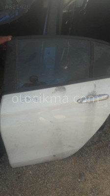 FİAT EGEA  SOL ARKA KAPI