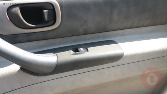 CHEVROLET REZZO SAĞ ÖN CAM DÜĞMESİ.OTO ERKAN ÜNYE