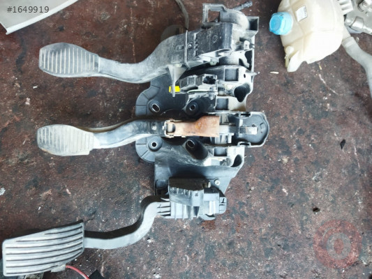 FIAT FIORINO ÇIKMA ORİJİNAL PEDAL TAKIMI