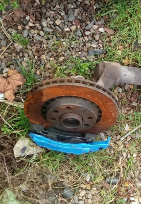 opel calibra çıkma sol taşıyıcı klaper