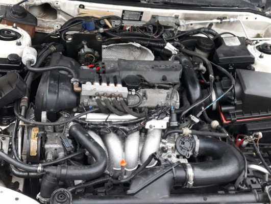 2001 MODEL VOLVO S40 TURBO ÇIKMA MOTOR İÇİ TESİSAT.
