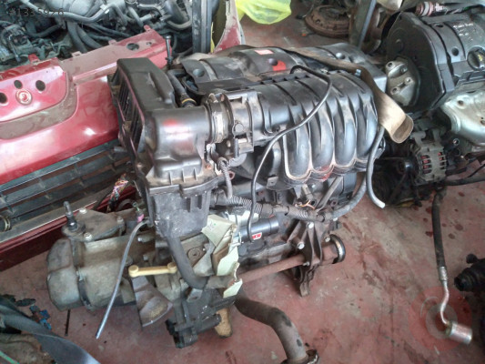 PEUGEOT PARTNER 1.6 BENZİN KOMPLE ÇIKMA MOTOR