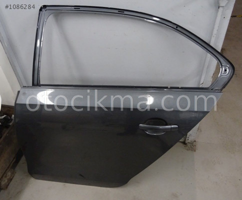 VW JETTA 11-17 SOL ARKA KAPI (HATASIZ FÜME) 5C6833055E