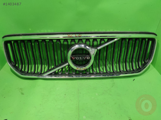 Volvo XC40 Ön Panjur