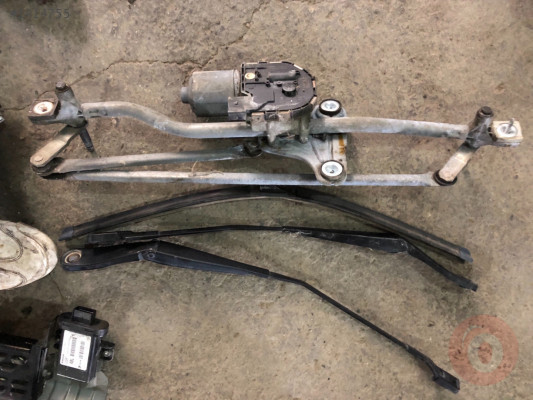 Volvo s80 cıkma silecek motoru