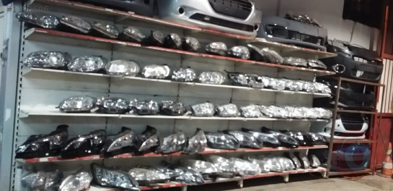 PEUGEOT 307 ÖN SOL FAR VE DİĞER TÜM PARÇALARI MEVCUT ÇIKMA