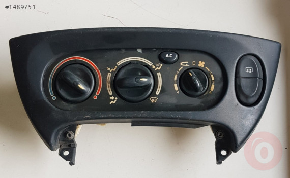 RENAULT MEGANE 1 KLİMA KONTROL PANELİ