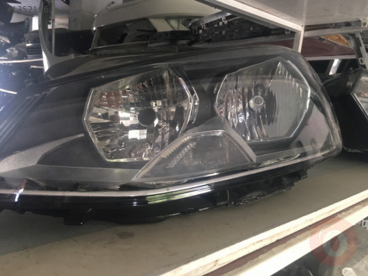Volkswvogen Golf 7 sol ön far Adana Can Oto ÇıkmaYedek Parça