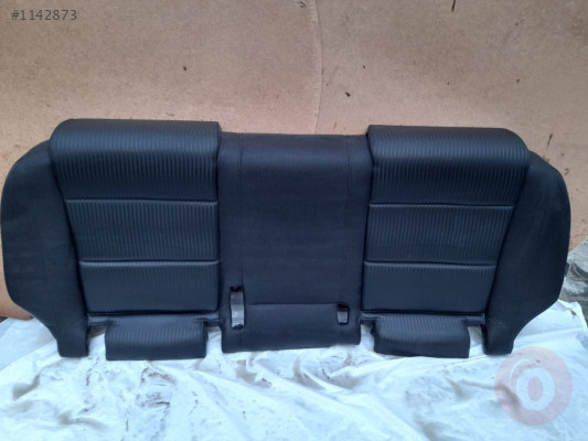 AUDİ A4 12-15 ARKA KOLTUK ALT MİNDERİ SİYAH KUMAŞ 4089