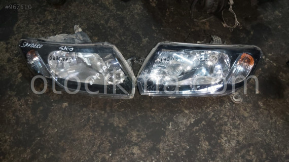 DACİA SANDERO SAĞ SOL FAR GÜÇMANLAR OTO