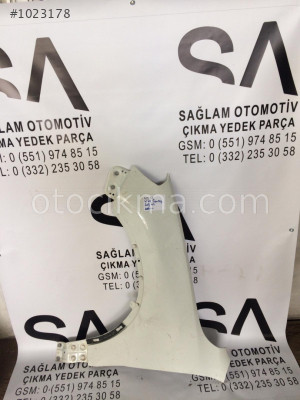 VOLKSWAGEN TOUREG 2010 SAĞ ÖN ÇAMURLUK