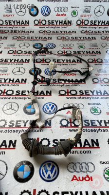 82151-0DB90 toyota yaris 2012 sağ ön kapı tesisatı