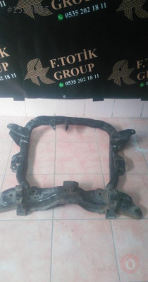 Çıkma OPEL CORSA travers beşik orjinal