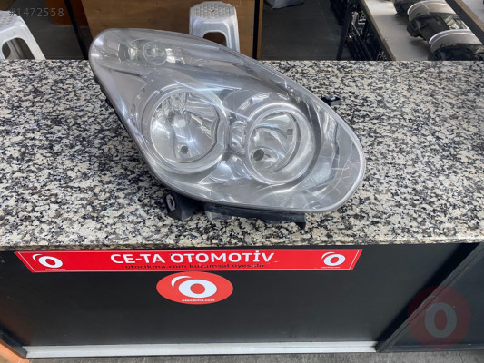 FİAT DOBLO 3 SAĞ ÖN FAR ÇIKMA ORJİNAL TEMİZ