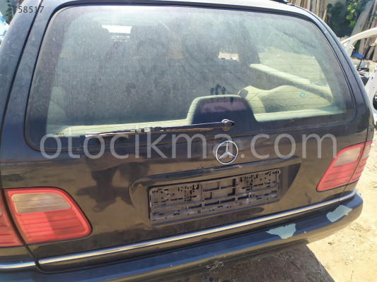 Mercedes W210 Kasa Station Bagaj Kapağı