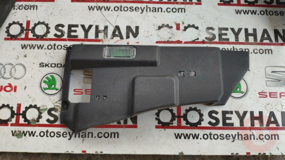 5F1863083E 4E0947415 seat leon 17-20 sol sürücü ayak lambası