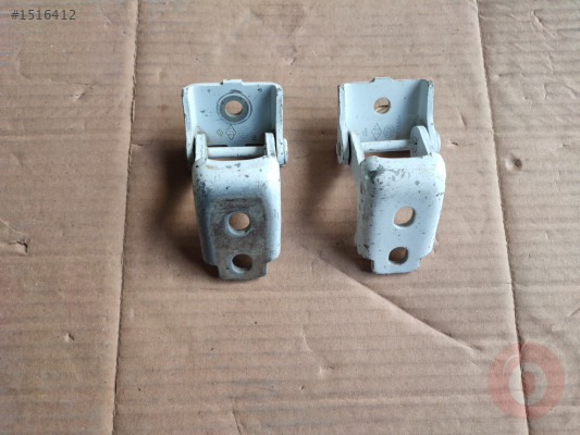 Renault Megane 3 kapı menteşesi