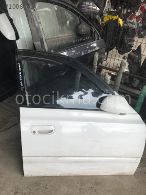 HYUNDAİ ACCENT  SAĞ ÖN KAPI ÇIKMA PARÇA