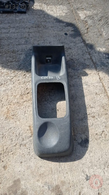 OPEL CORSA B ORTA KONSOL.OTO ERKAN ÜNYE